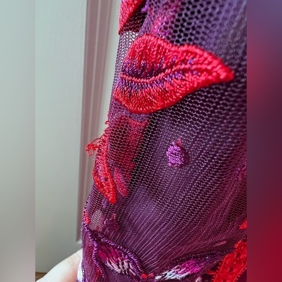 Marchesa Notte Wine Floral Lace Gown - Picture 14 of 16